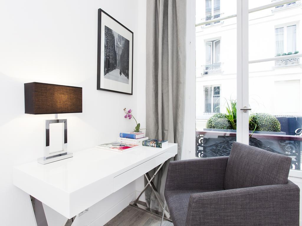 Livinparis - Luxury 3 Bedrooms Grands-Boulevards I Стая снимка